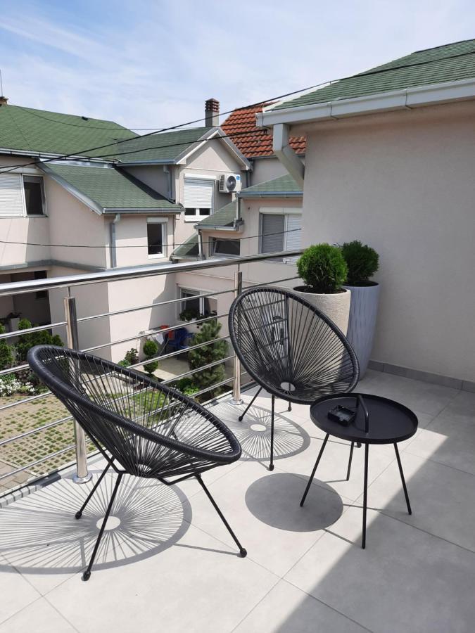 Lovely Private Flats Free Parking Novi Sad Exterior foto